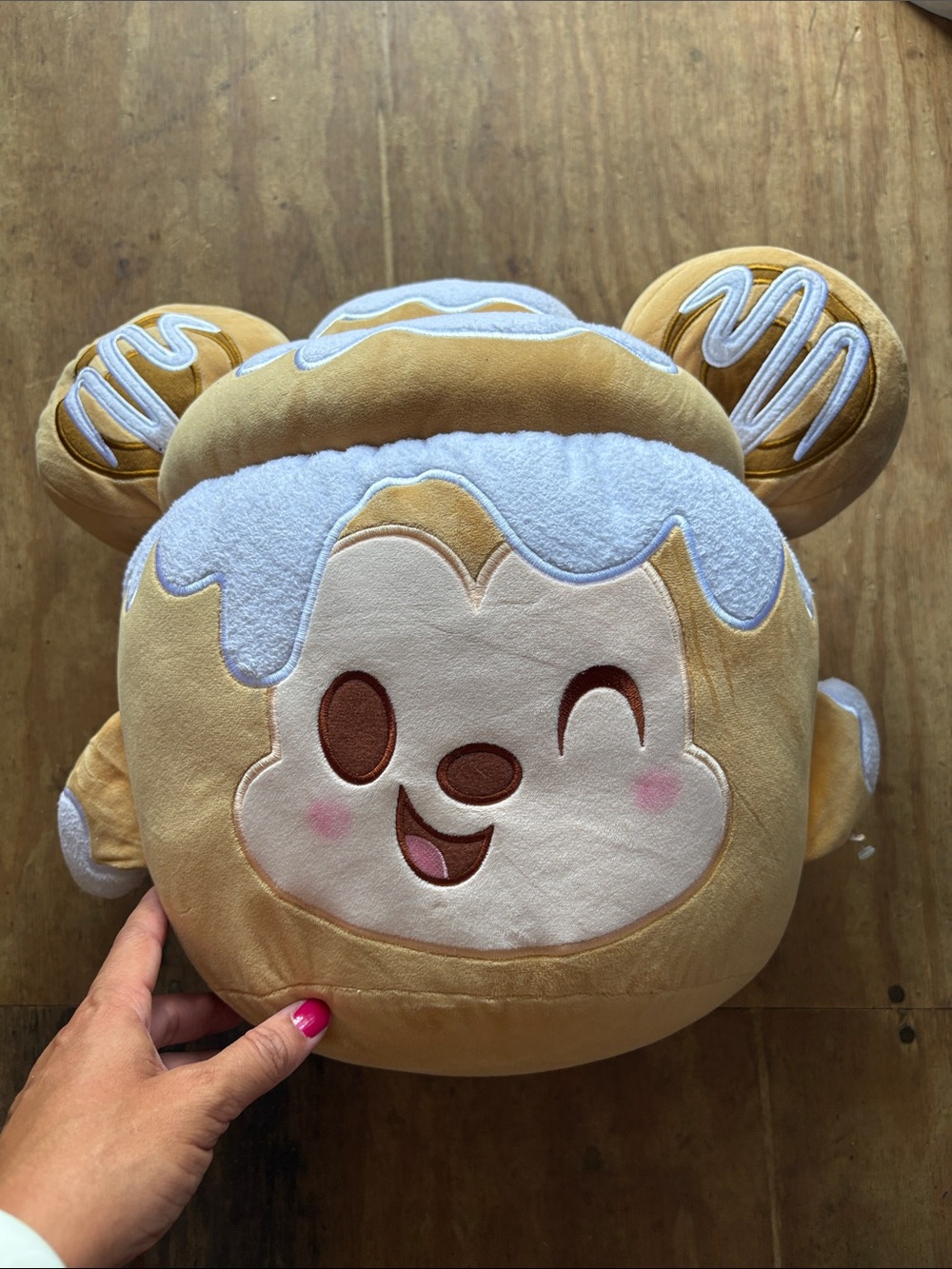 🎉Large Disney Mickey Cinnamon Roll Cream & White Snack-Face Plush Cushion!